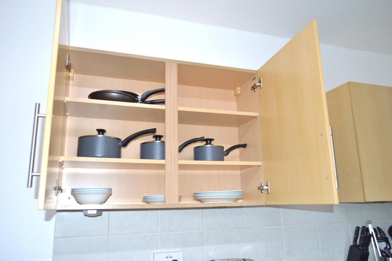 Beautiful Two-Bed Apartment With Driveway Parking Nottingham Zewnętrze zdjęcie